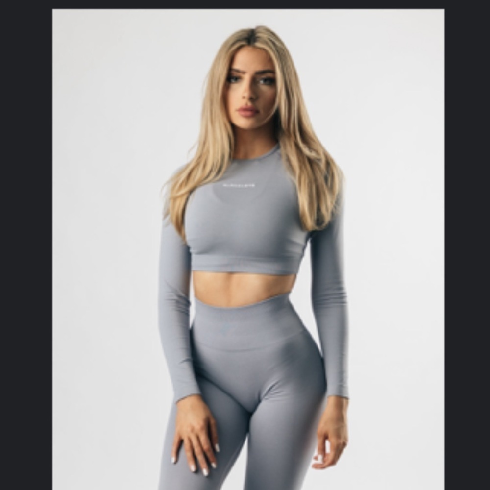 COPY - ALPHALETE AMPLIFY LONG SLEEVE